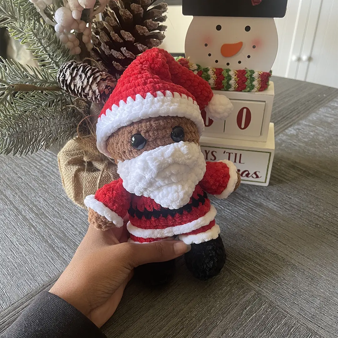 Handmade Crochet - Mr. Clause
