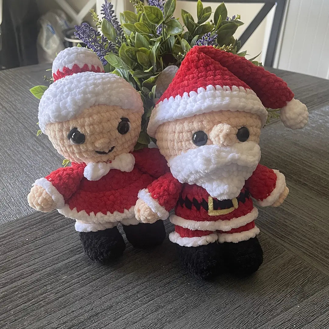 Handmade Crochet - Mr. & Mrs. Clause