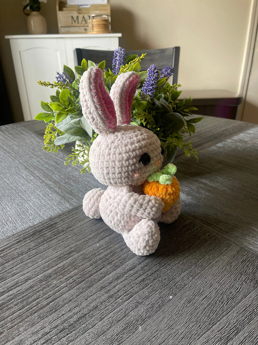 Handmade crochet - bunny right