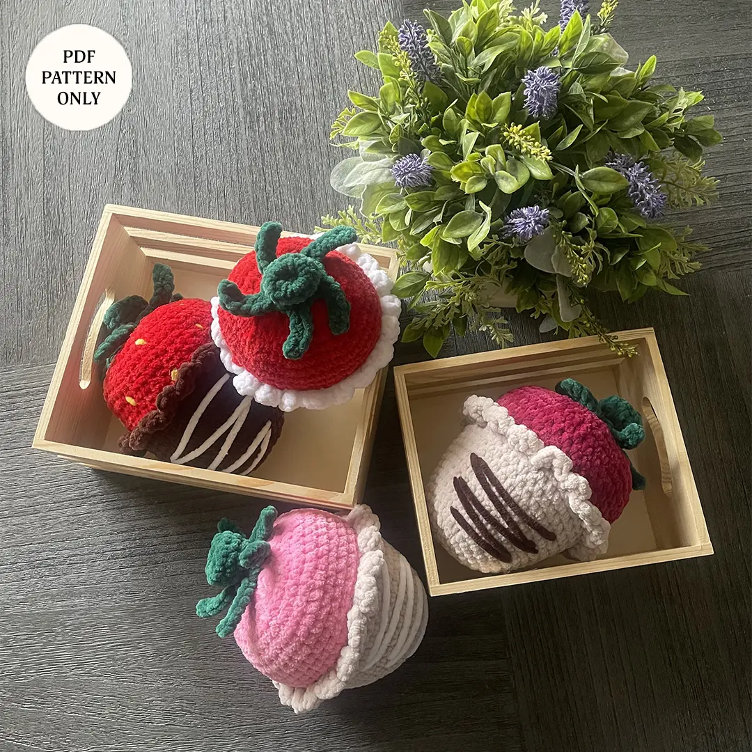 Chocolate Strawberry Pattern - Calming Cozies