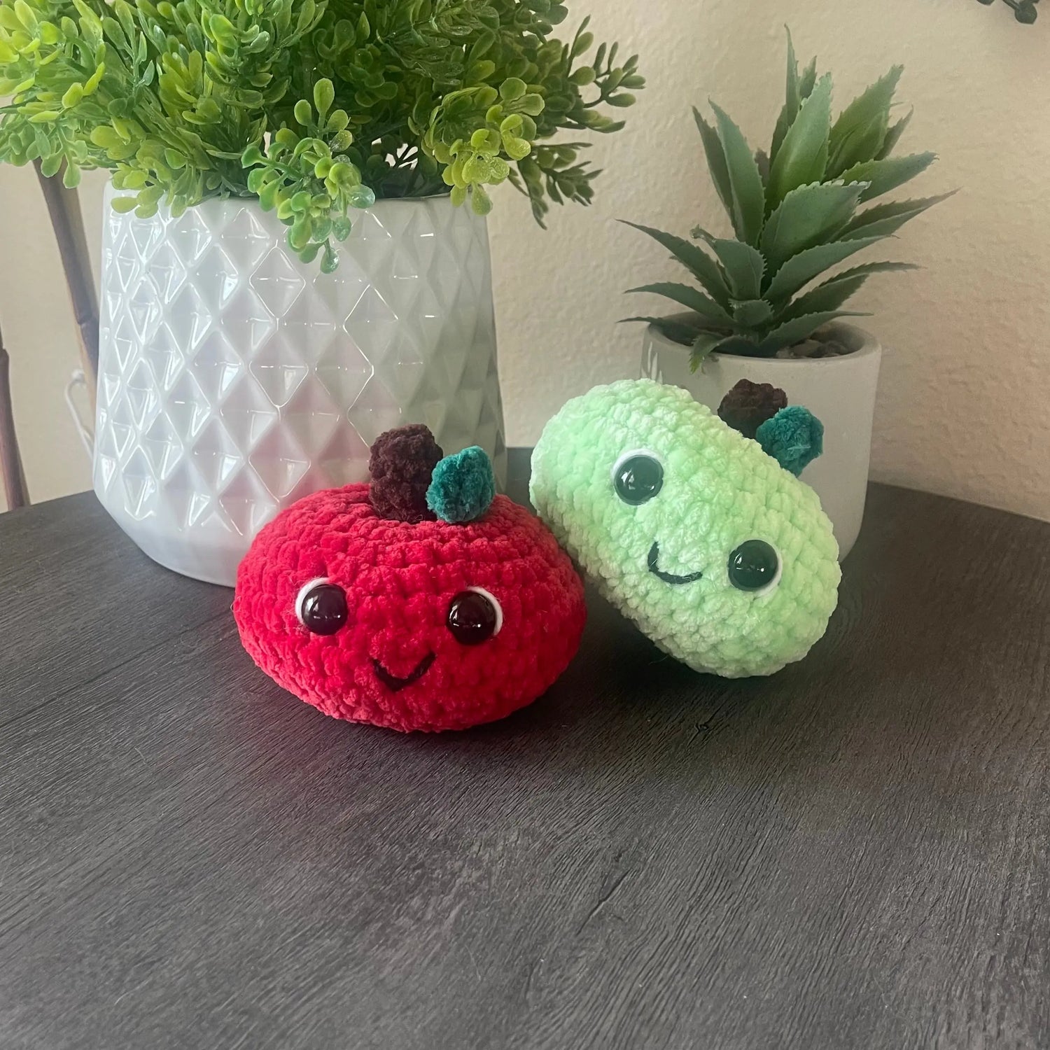 Handmade Crochet - Crochet Toys - Amigurumi - Crochet Home Decor - Handmade Market Place - Local Markets - Custom Crochet