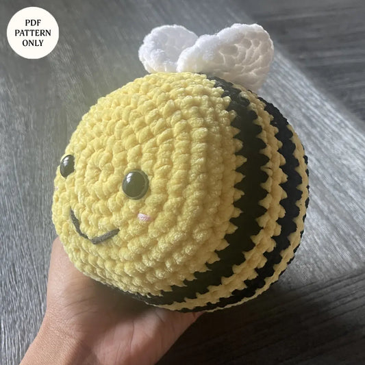 jumbo bee plushie crochet pattern